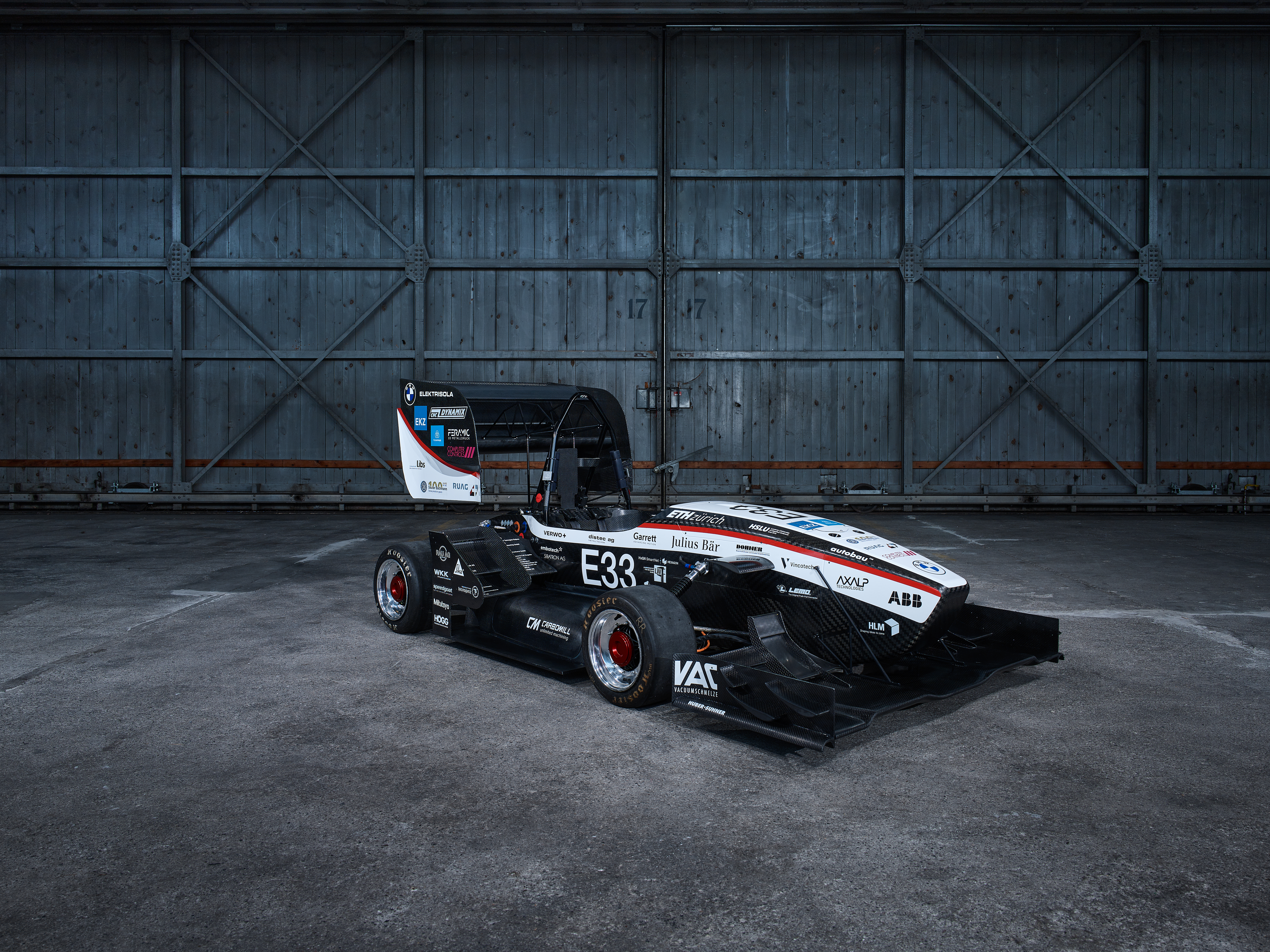 AMZ Formula Student ETHZ Car reveal 1